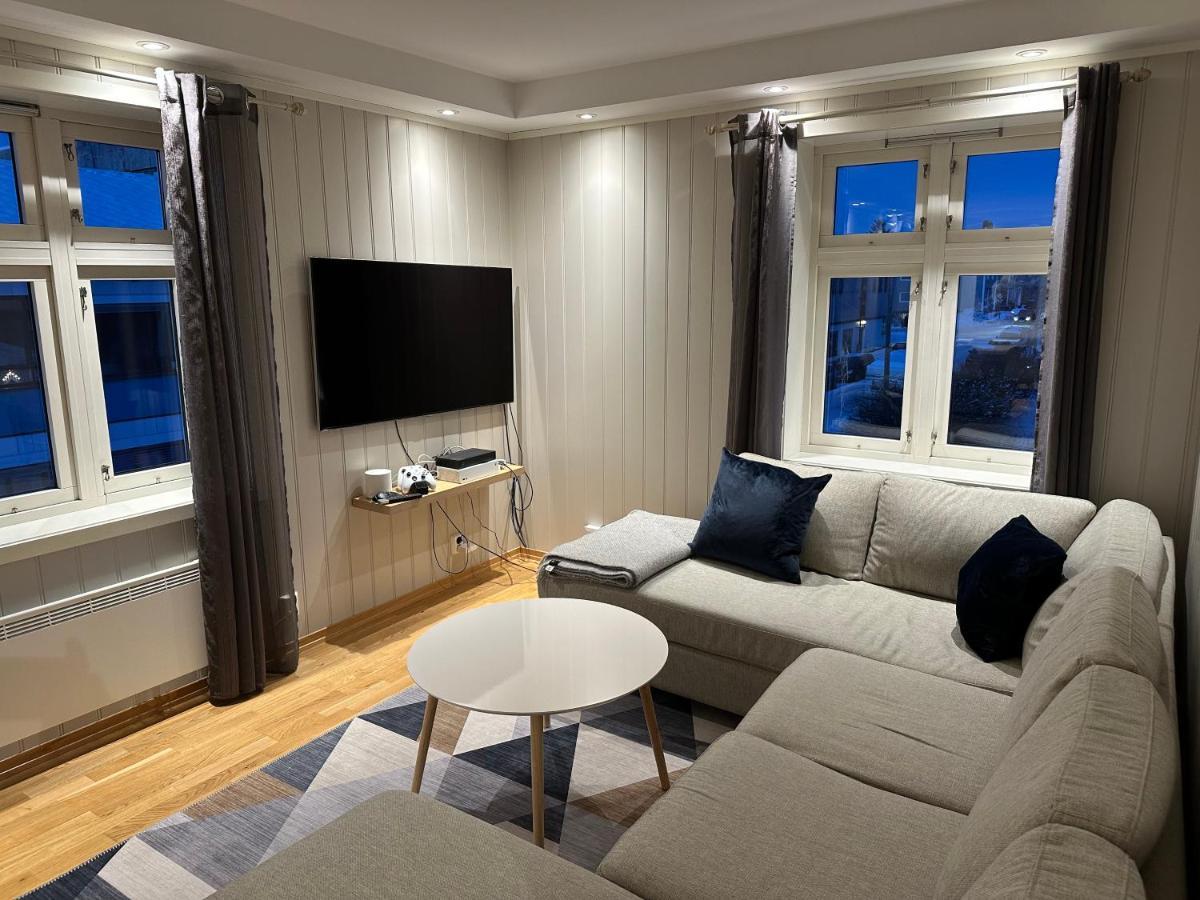 Stetind - Modern With Free Parking Нарвик